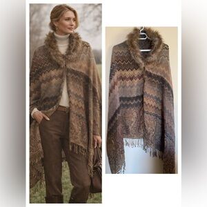 Brown Wool Blend Poncho Shawl OS Faux Fur Collar Classic Equestrian Fall